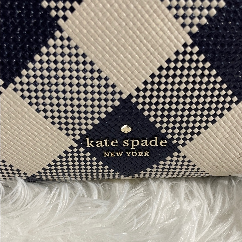 Kate Spade black and cream checkered purse - Picture 2 of 10